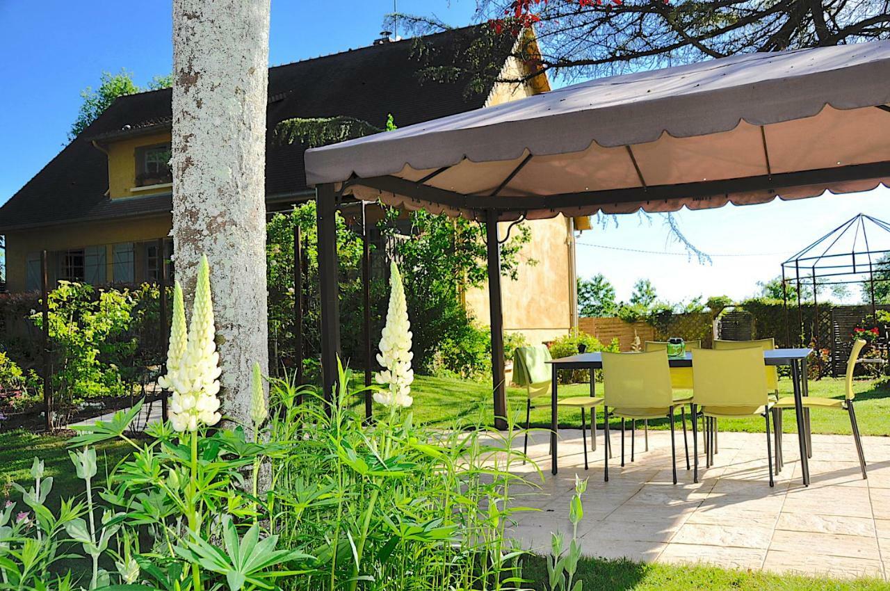 Au Jardin De Lisa Bed & Breakfast Cherreau Dış mekan fotoğraf